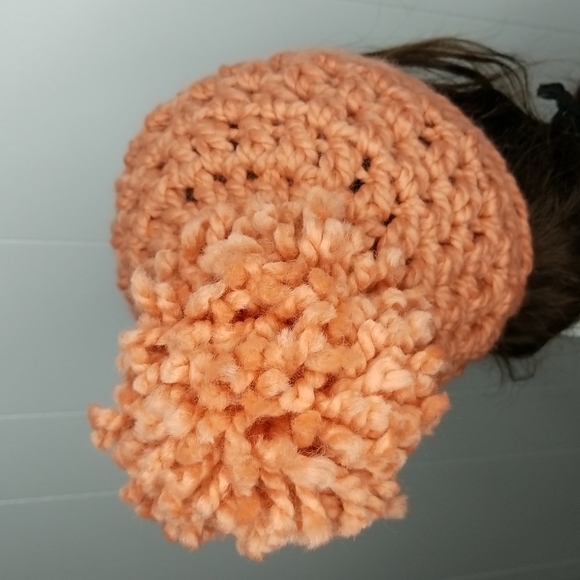 Chunky Crochet Slouchy Boho Beanie w/ Pom Coral Pink Hat - Winter Fall Spring - Picture 5 of 12